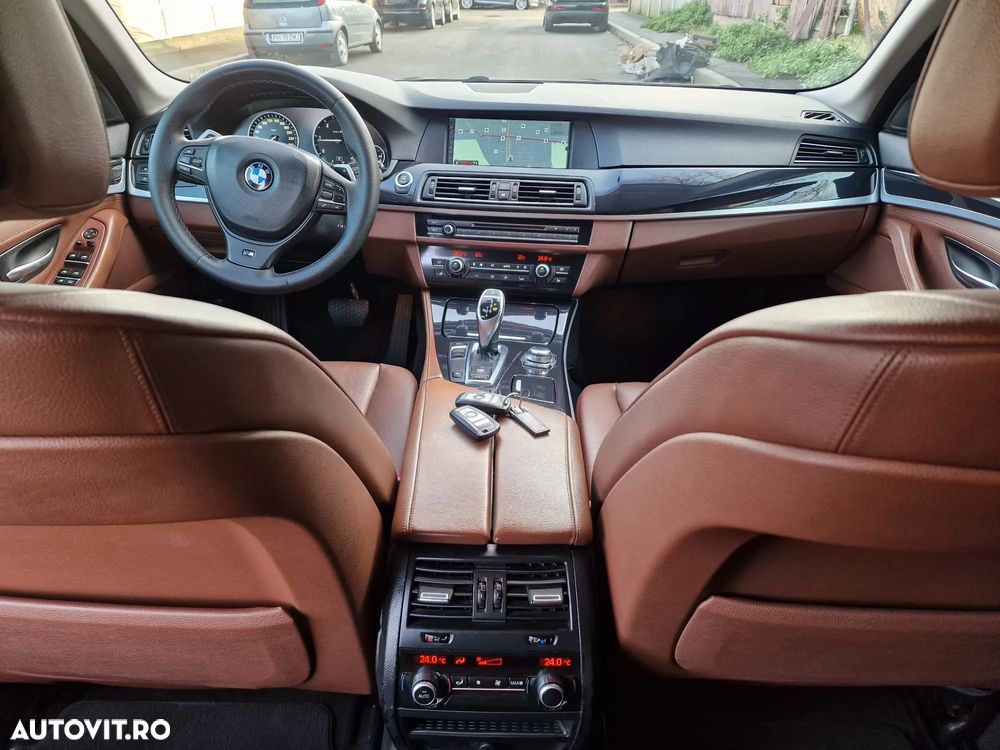 BMW Seria 5 520d Gran Turismo - 5