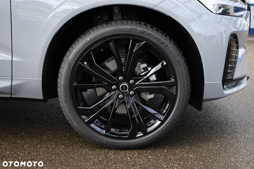 Volvo XC 60 B5 B AWD Plus Black Edition - 6