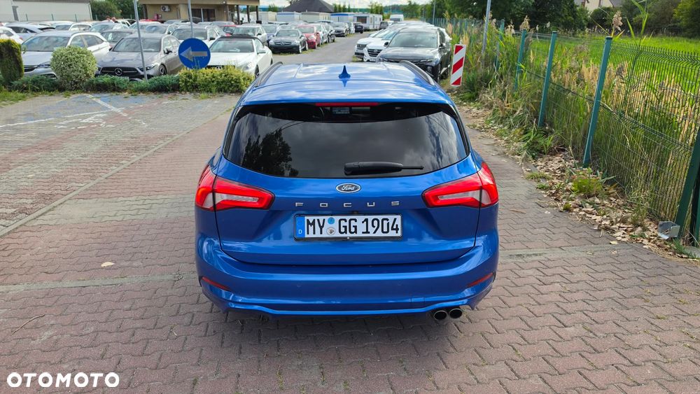 Ford Focus SW 2.0 EcoBlue S&S ST-LINE - 21