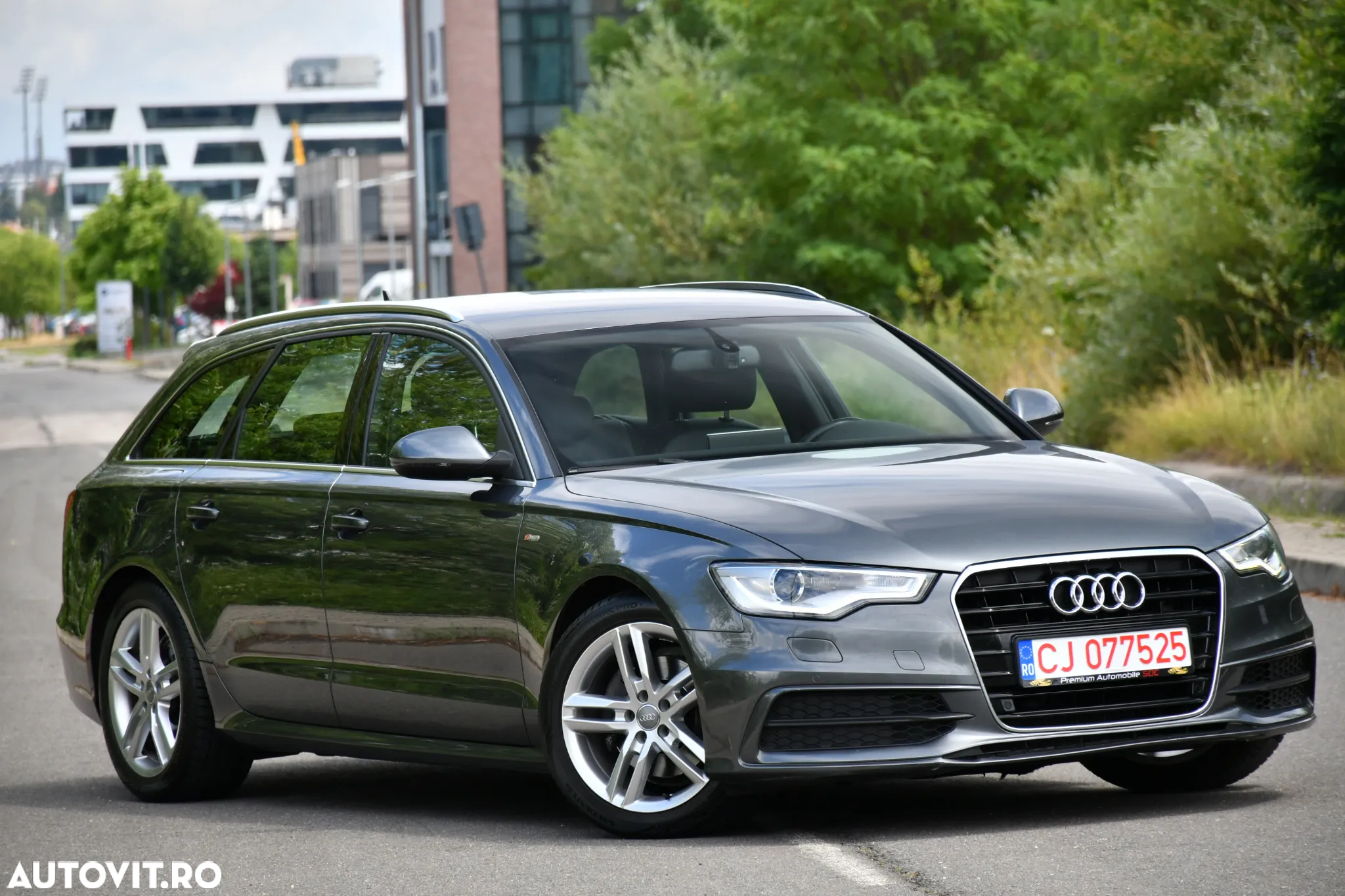 Audi A6 Avant 2.0 TDI Ultra S tronic - 10