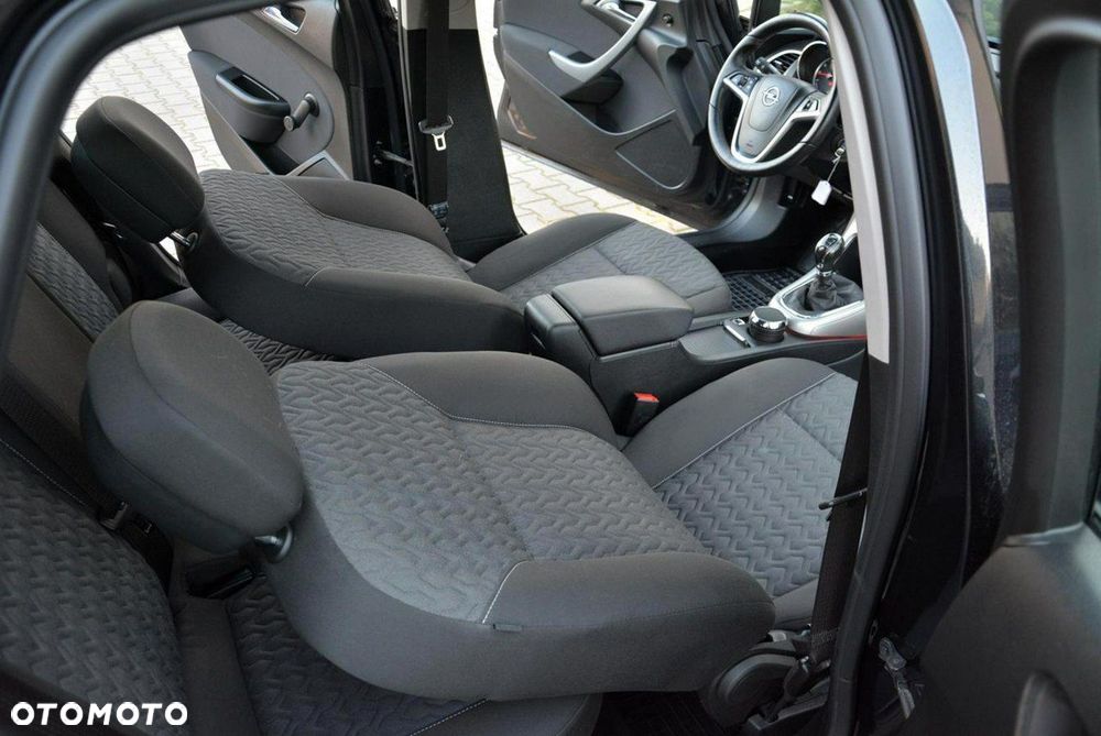 Opel Astra 1.4 Turbo Active - 21