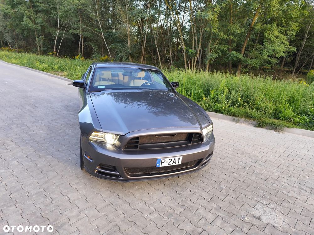 Ford Mustang 3.7 V6 Premium - 3