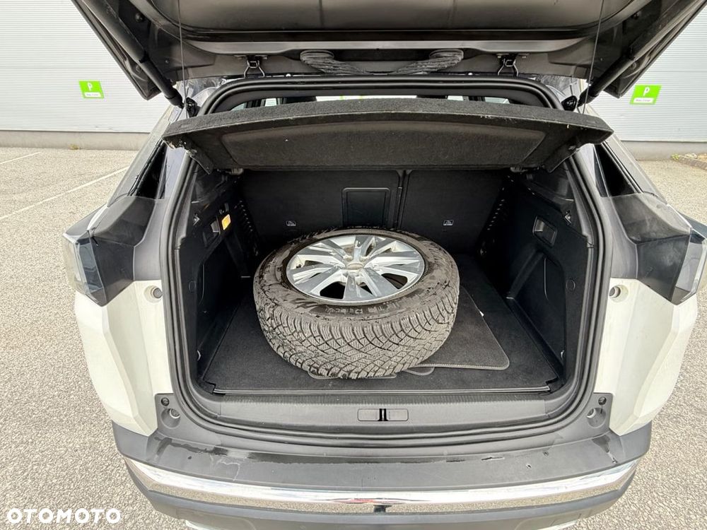 Peugeot 3008 1.6 PureTech HYbrid4 GT S&S EAT8 - 30
