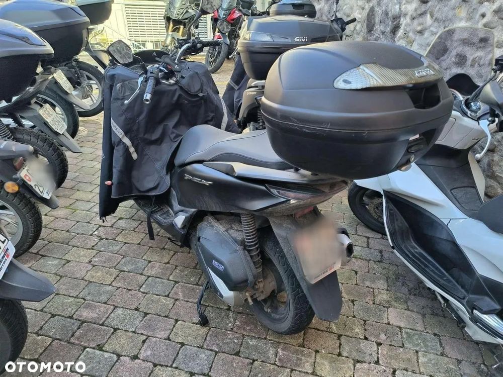Honda PCX - 4