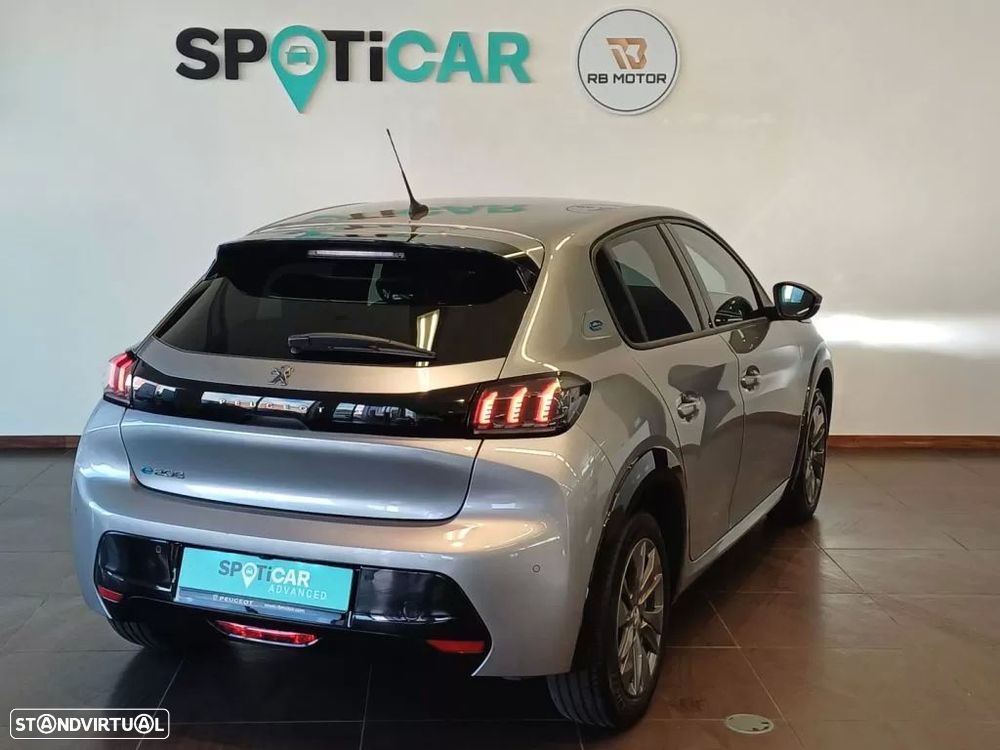 Peugeot e-208 50 kWh Allure Pack - 38