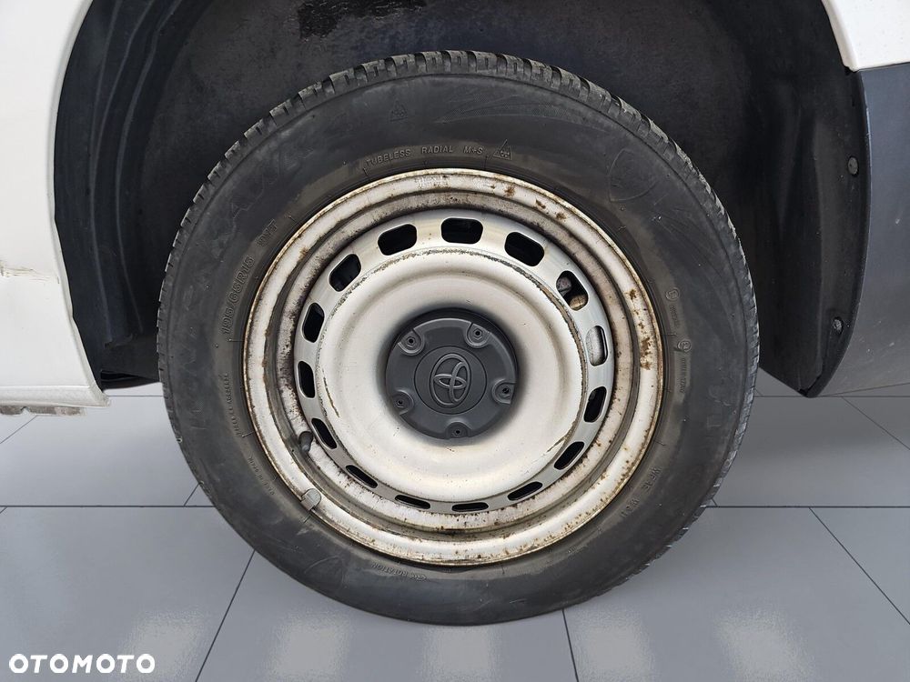 Toyota ProAce 1.2 D-4T 110KM std Furgon Active - 36