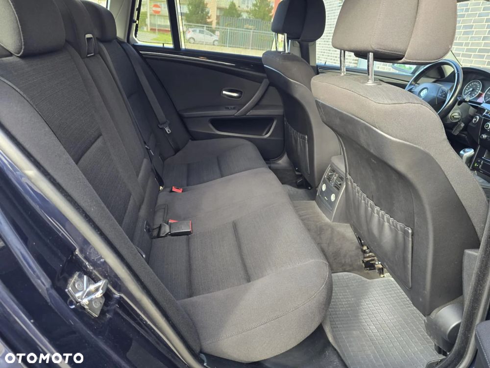 BMW Seria 5 520d Touring Special Edition - 25
