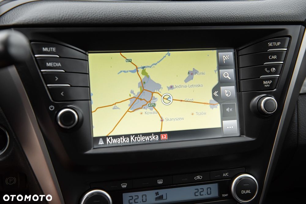 Toyota Avensis Touring Sports 2.0 D-4D Team Deutschland - 25
