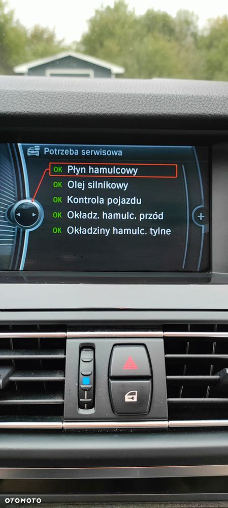 BMW Seria 5 535i xDrive - 12