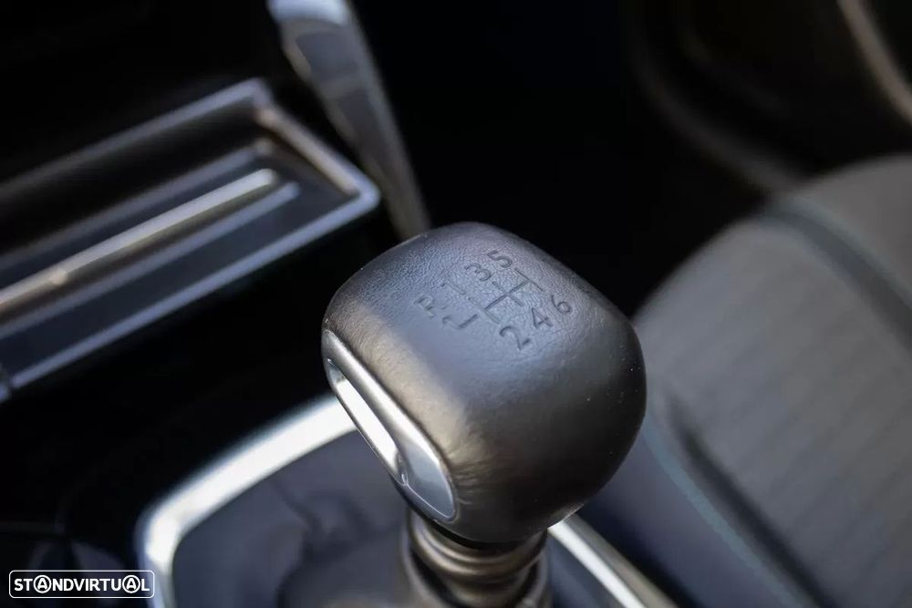 Peugeot 208 1.5 BlueHDi Allure Pack - 34