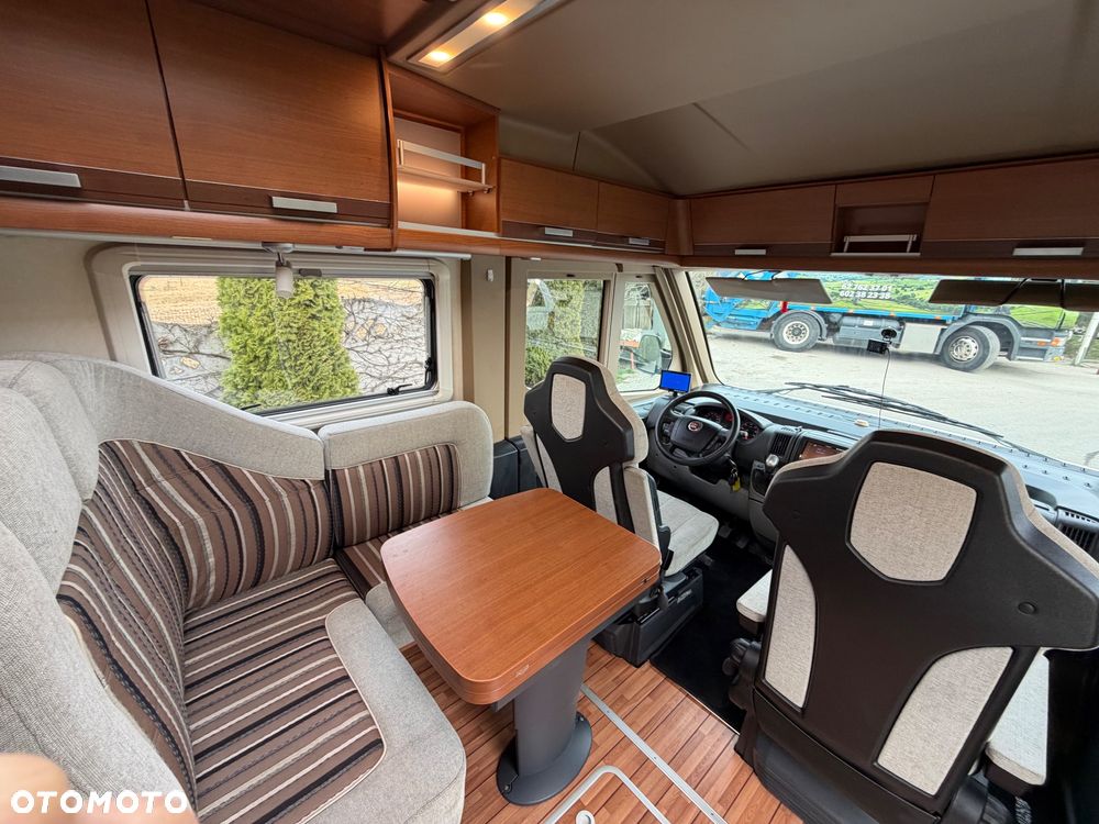 KNAUS Sunliner 700 Lg - 17