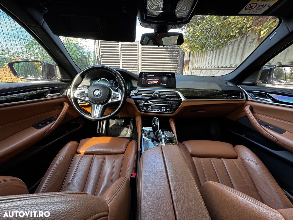 BMW Seria 5 520d xDrive AT - 2