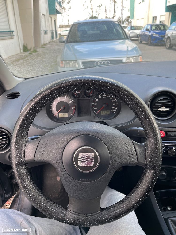 SEAT Ibiza 1.2 12V Reference - 2