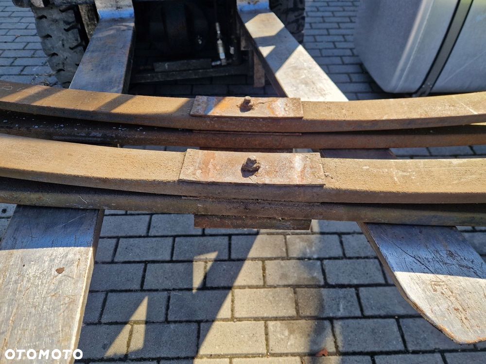 Resor Tył Tylny Iveco Eurocargo 2 Pióra Piórowy Spring Tector - 2