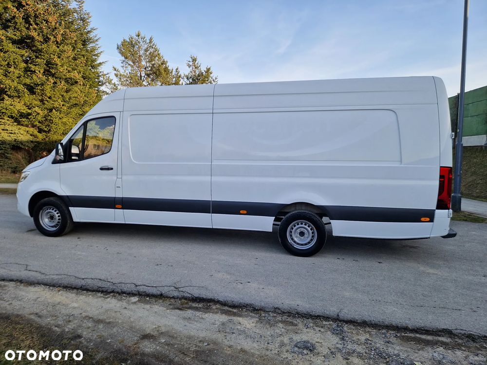 Mercedes-Benz SPRINTER - 12