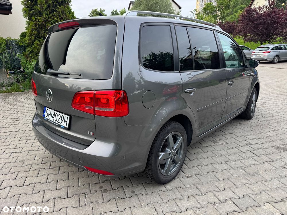 Volkswagen Touran 1.4 TSI Comfortline DSG - 5