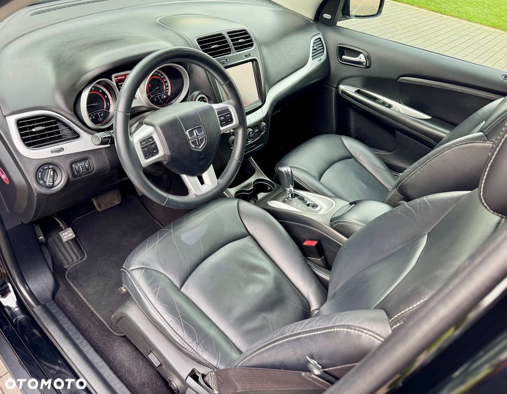 Dodge Journey - 12
