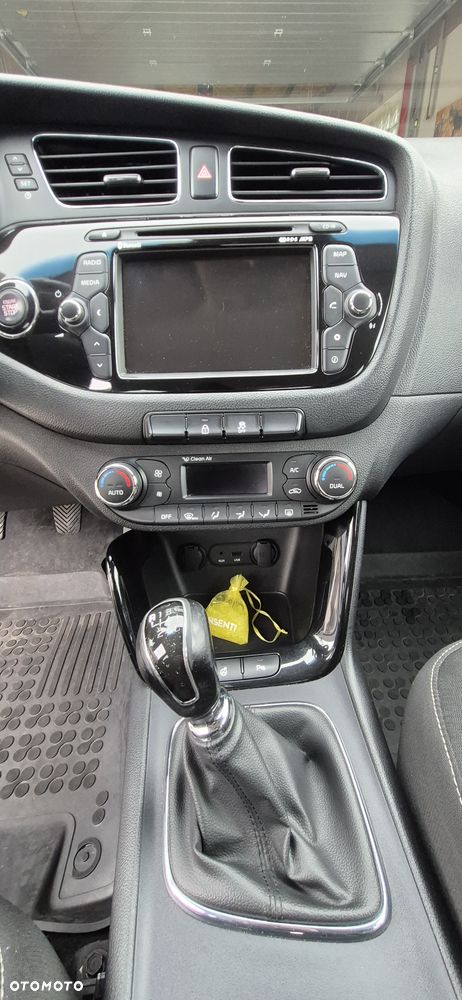 Kia Ceed - 15