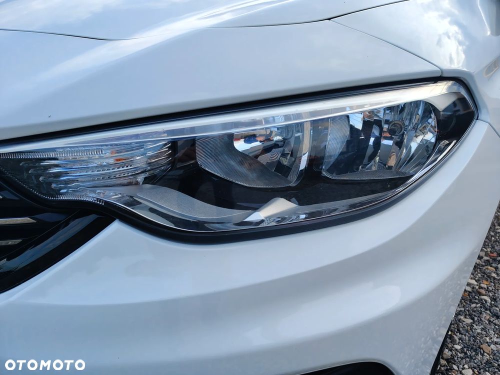 Fiat Tipo 1.6 MultiJet 16v Pop - 4
