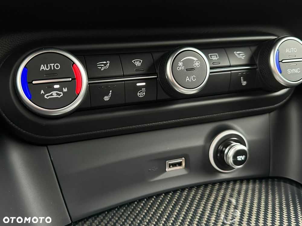 Alfa Romeo Stelvio 2.9 V6 Bi-Turbo Quadrifoglio Q4 - 34
