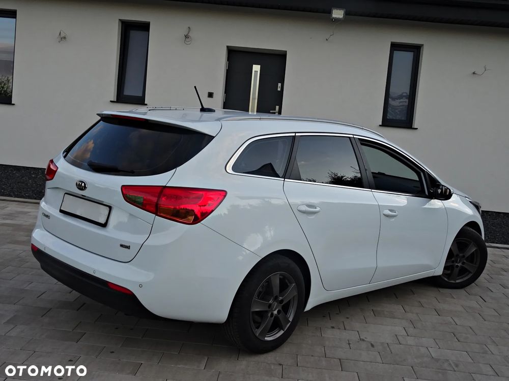 Kia Ceed - 3