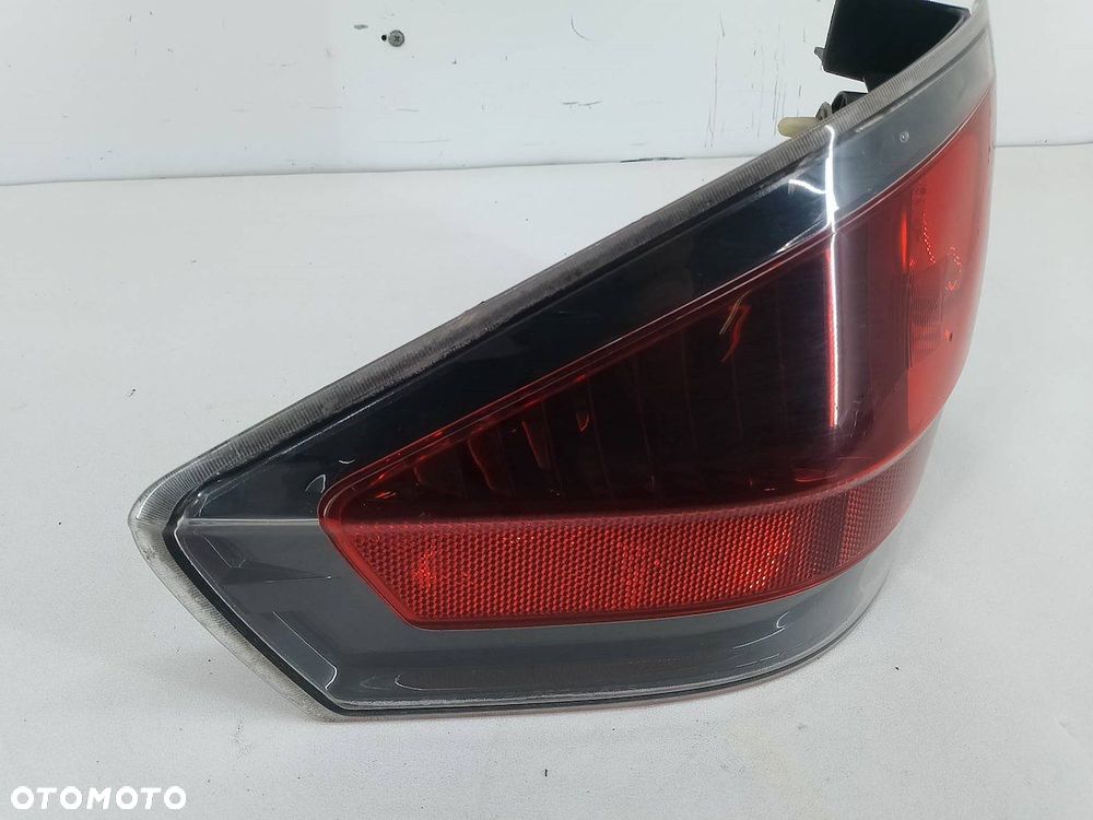 LAMPA TYLNA LEWA FORD FOCUS II 8S43-13B505-A  9S43-13B505-A  8S4X-13441-A - 5