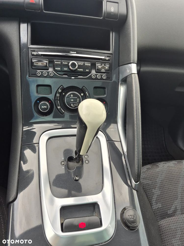 Peugeot 3008 - 18