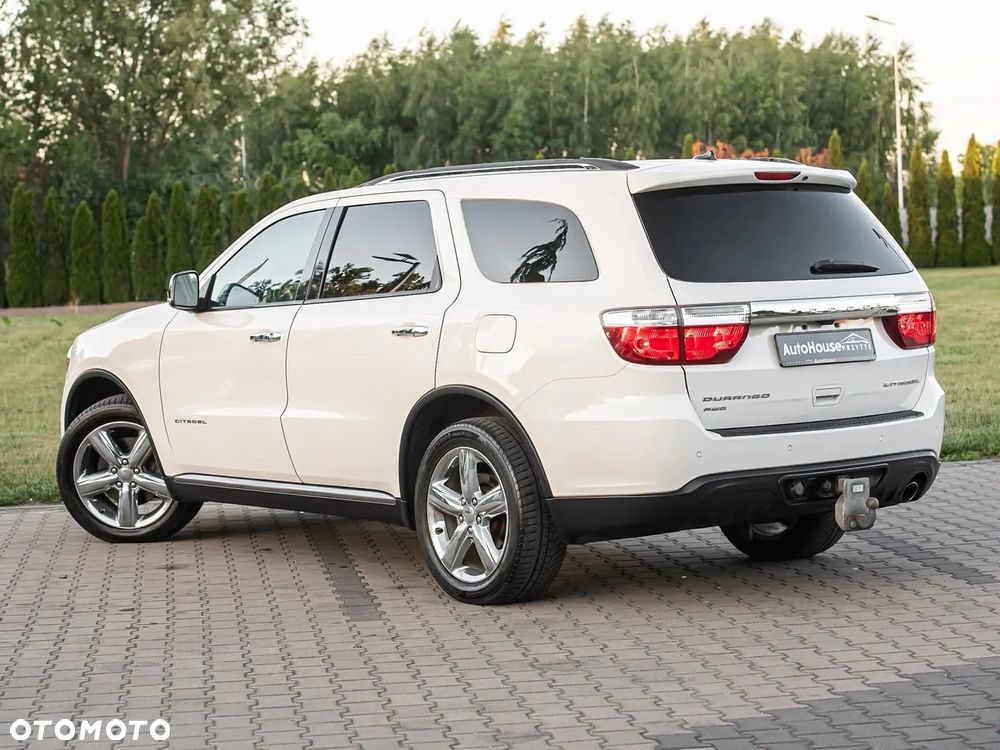 Dodge Durango - 8