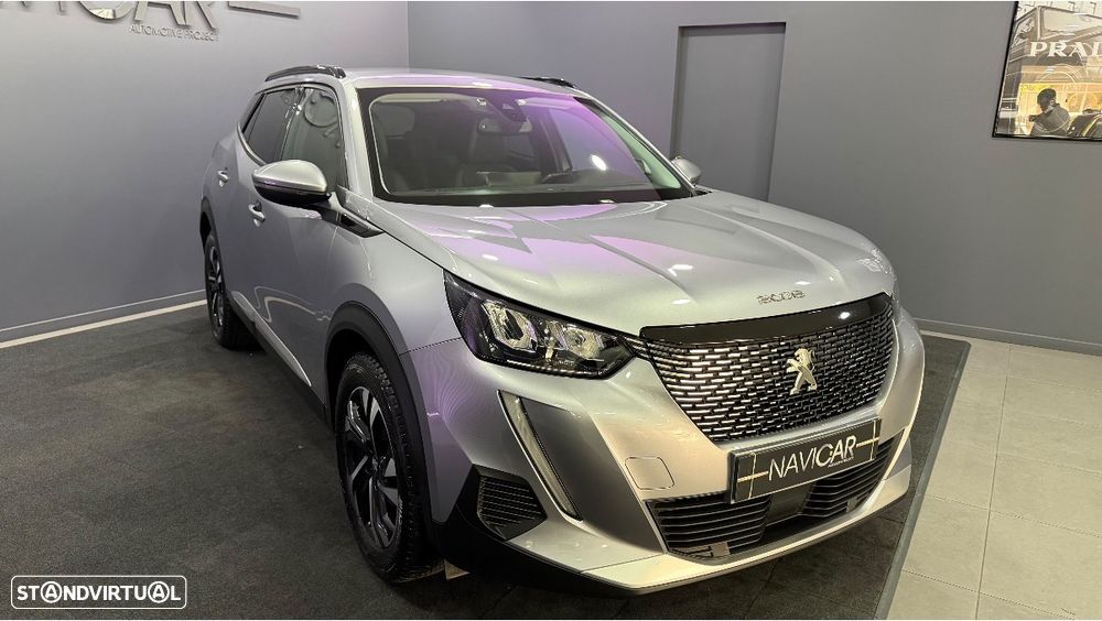 Peugeot 2008 1.2 PureTech Allure Pack - 32