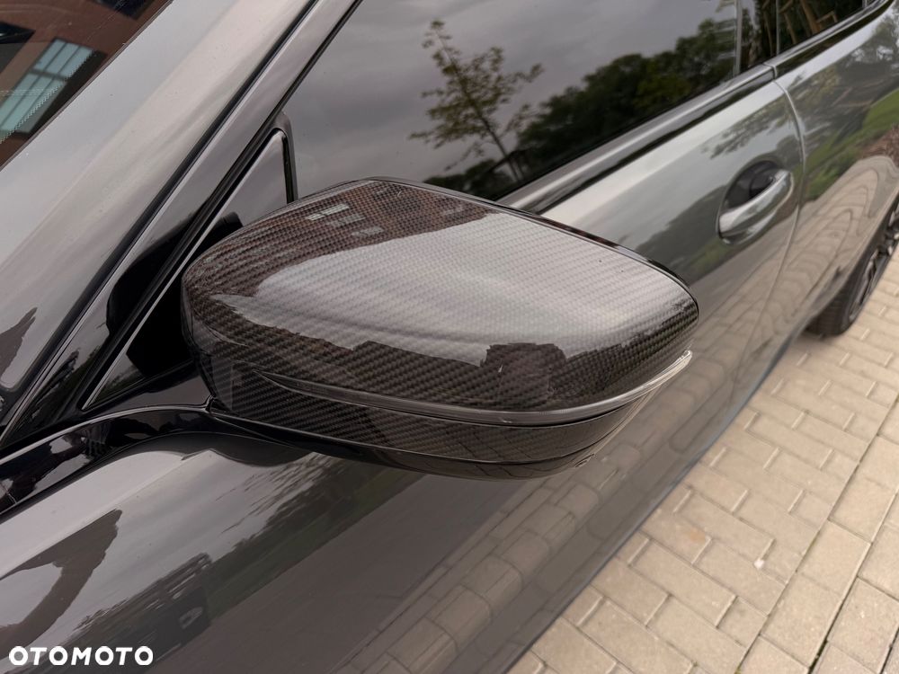 BMW Seria 8 - 12