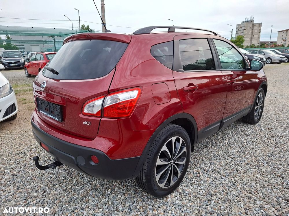 Nissan Qashqai - 1