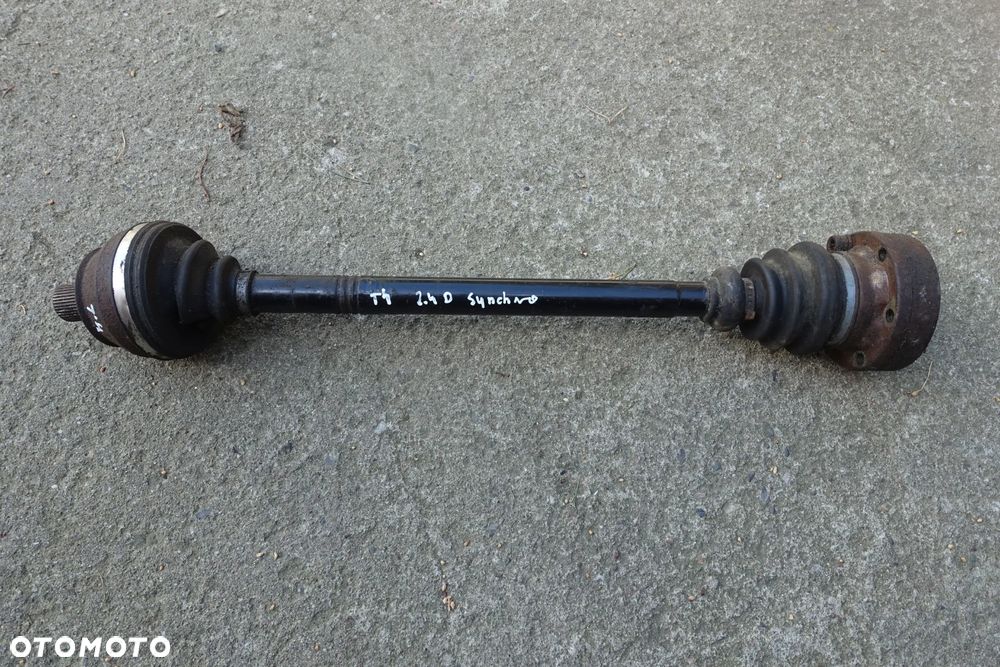 PÓŁOŚ TYŁ VW T4 2.4 D SYNCRO 96r.