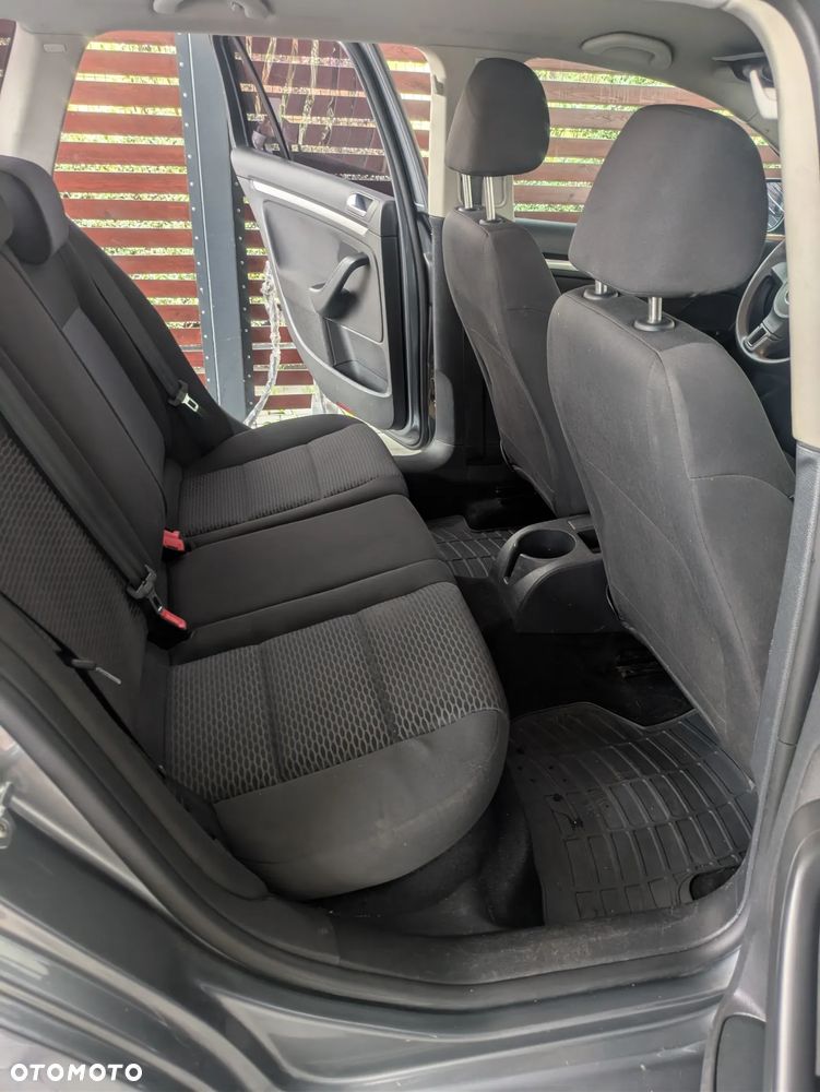 Volkswagen Golf 1.6 TDI Trendline - 8