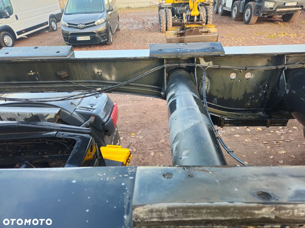 Schwarzmuller hks 2 osiowa aluminiowa - 9