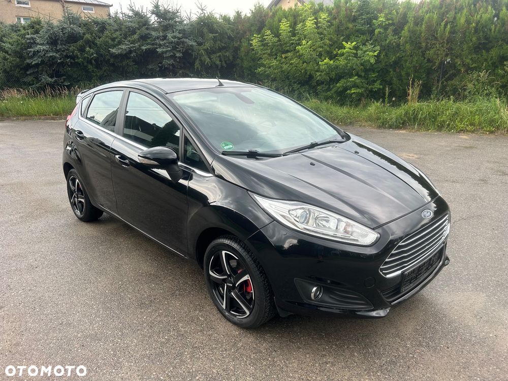 Ford Fiesta 1.0 Celebration - 10