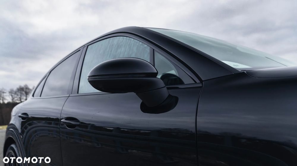 Porsche Cayenne - 19