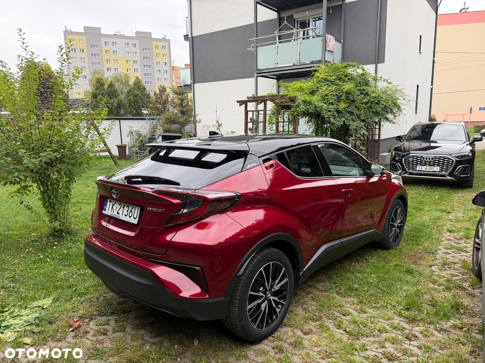 Toyota C-Hr 2018 photo 2