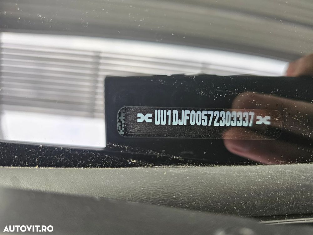 Dacia Logan TCe 90 MT5 Expression - 29