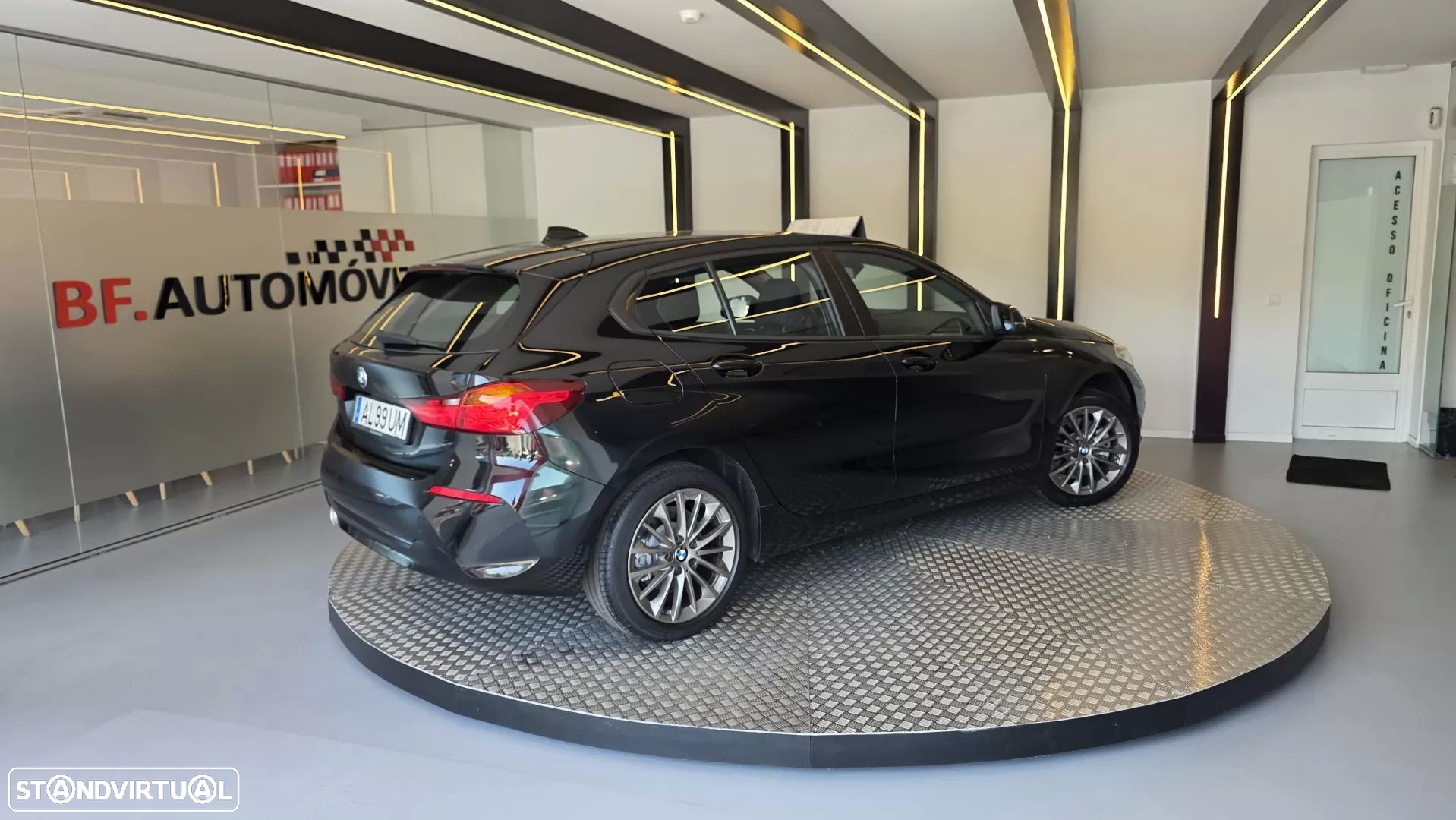 BMW 116 d Corporate Edition Auto - 4