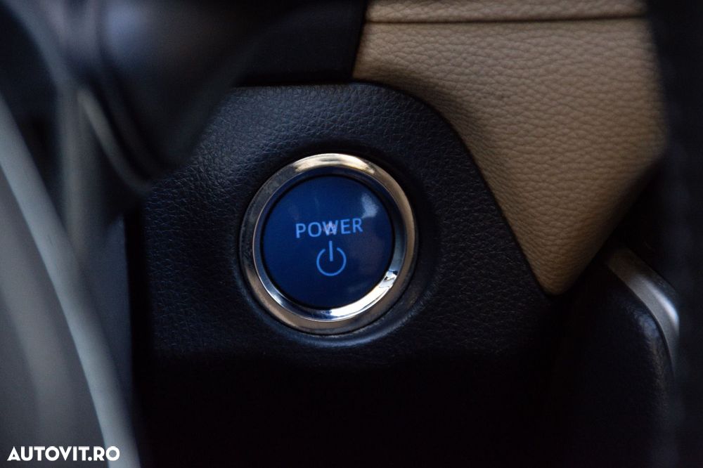 Toyota RAV4 2.5 4x4 Hybrid Lounge - 31