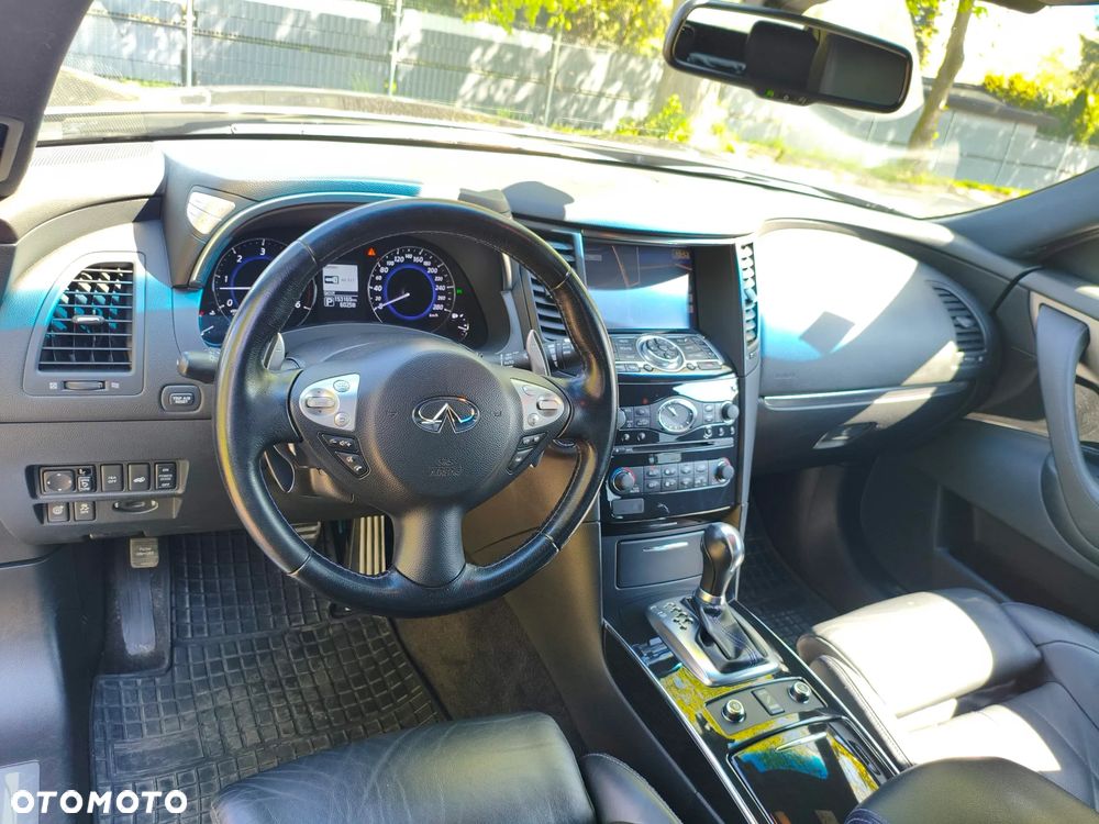 Infiniti QX70 3.0d S Design - 6