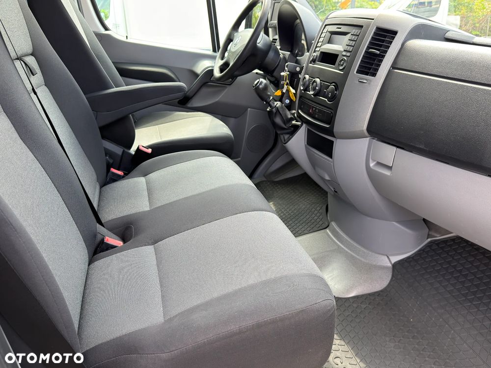 Volkswagen CRAFTER L2H2 - 11