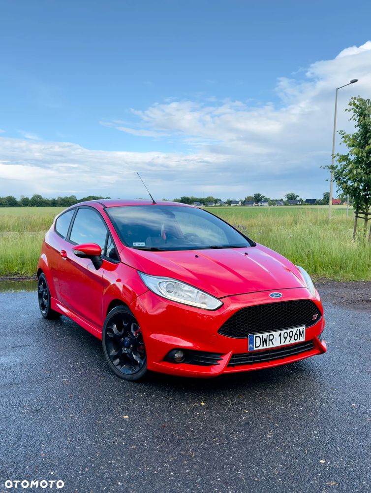 Ford Fiesta 1.6 EcoBoost ST - 1
