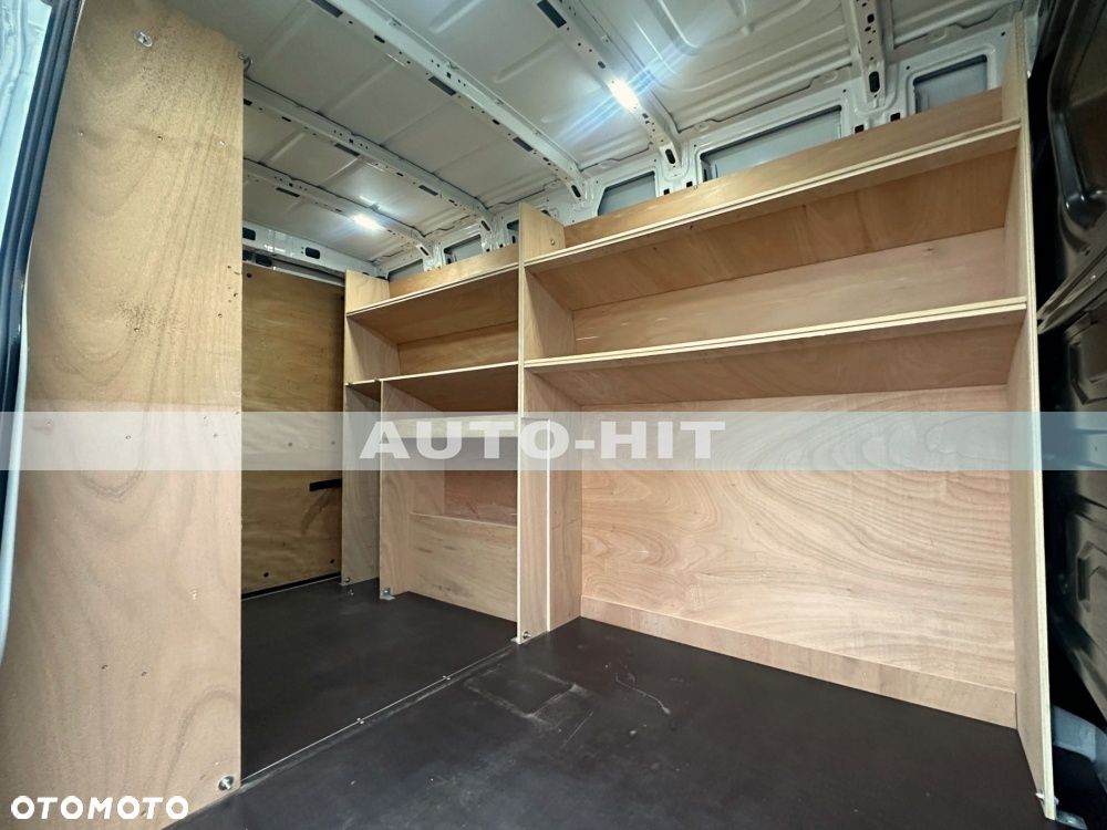 Volkswagen Crafter - 19