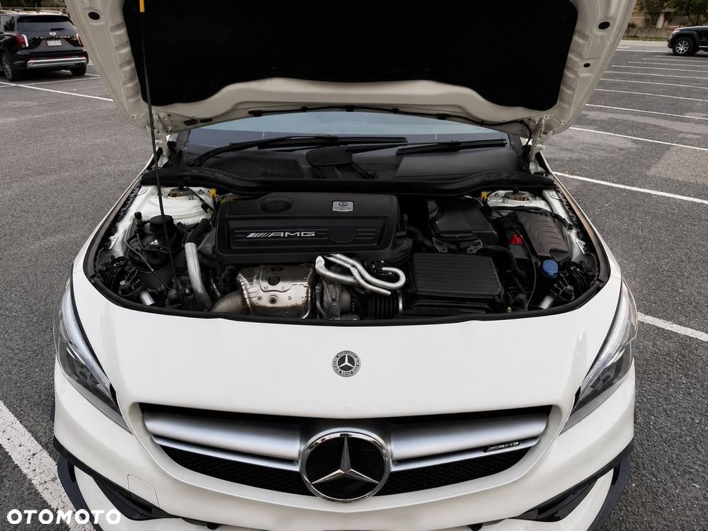 Mercedes-Benz CLA AMG 45 4Matic AMG Speedshift DCT 7G - 13