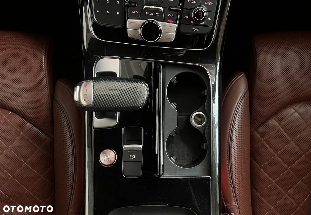 Audi S8 - 19