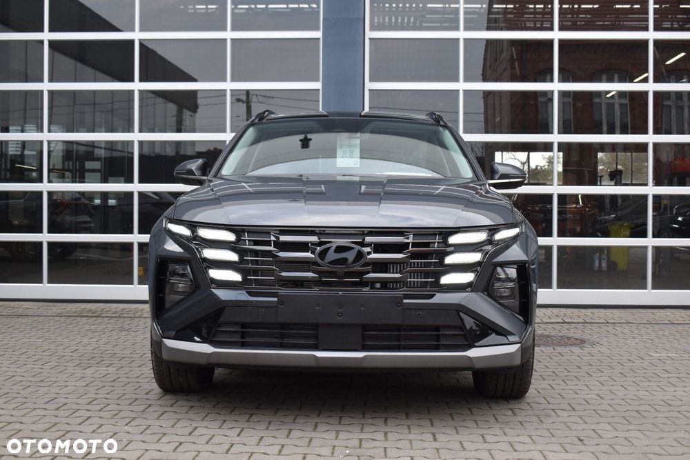 Hyundai Tucson - 2