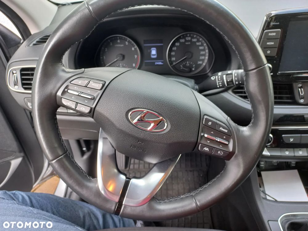 Hyundai i30 1.0 T-GDI Modern - 18