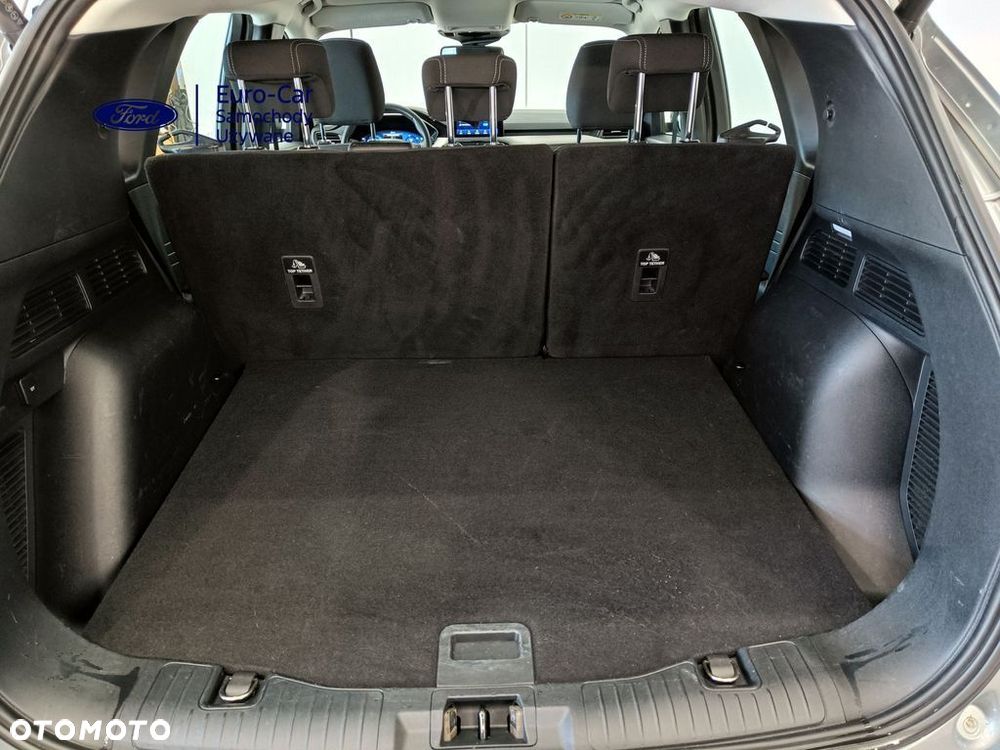 Ford Kuga 2.5 Duratec FHEV TITANIUM - 8