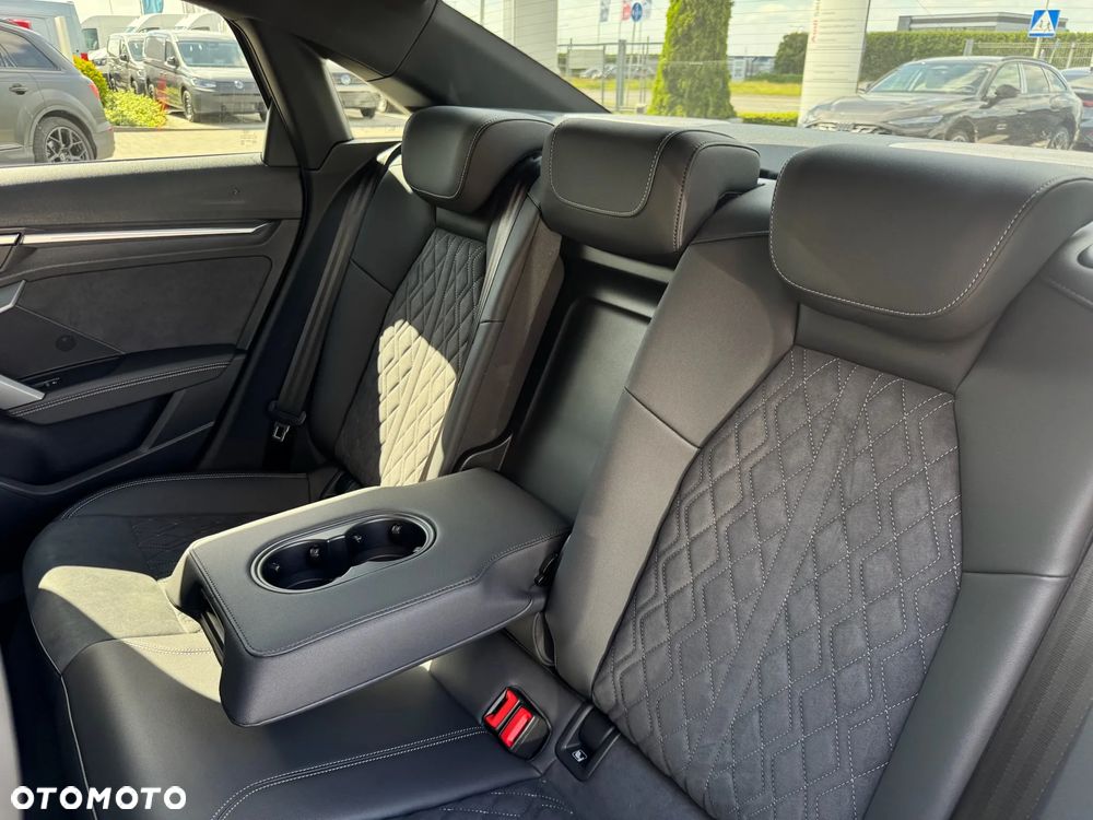 Audi S3 Limousine - 32